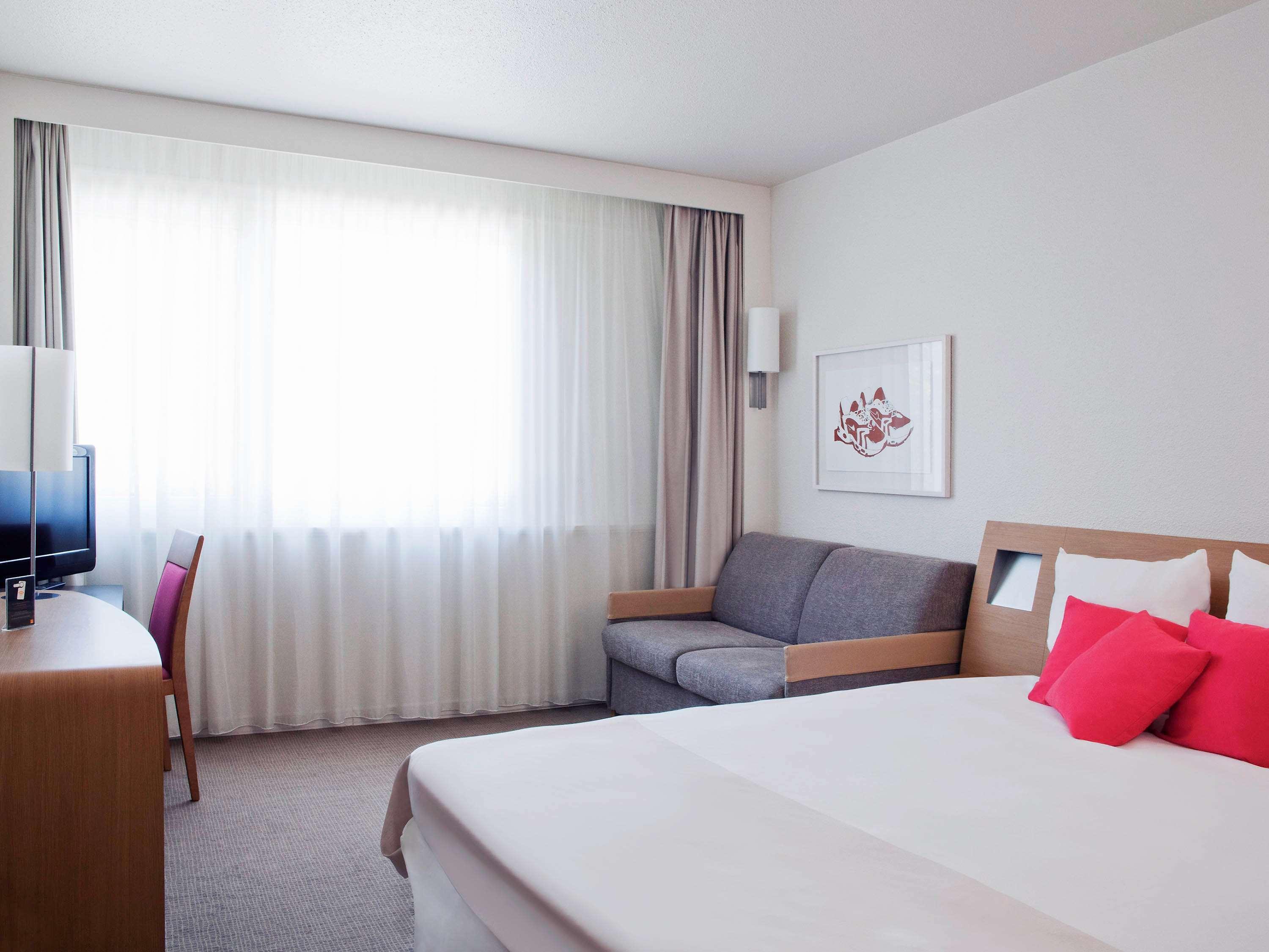 Novotel Poissy Orgeval Exterior photo